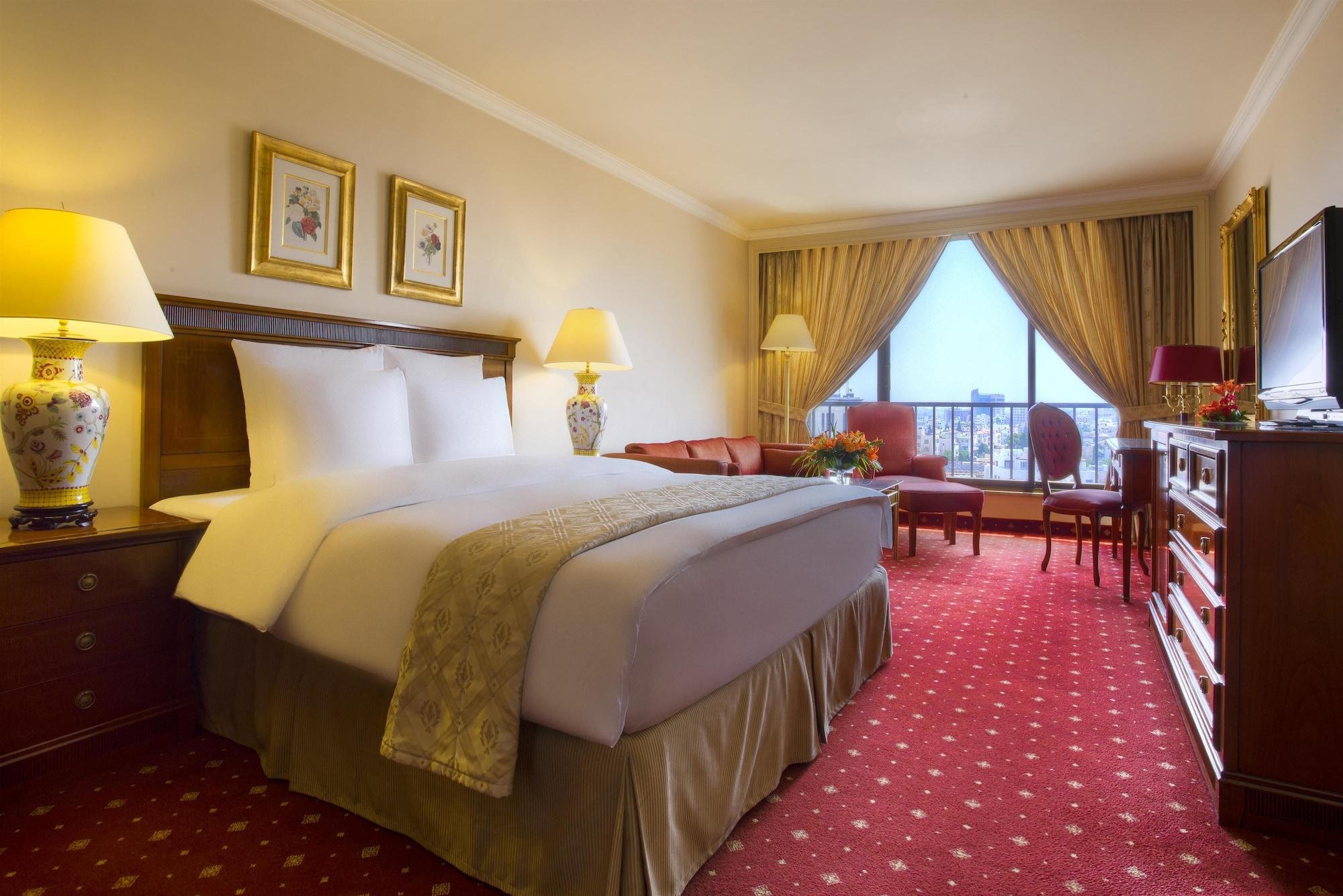 Regency Palace Амман Екстер'єр фото A room at the Grand Hyatt Hotel, Amman